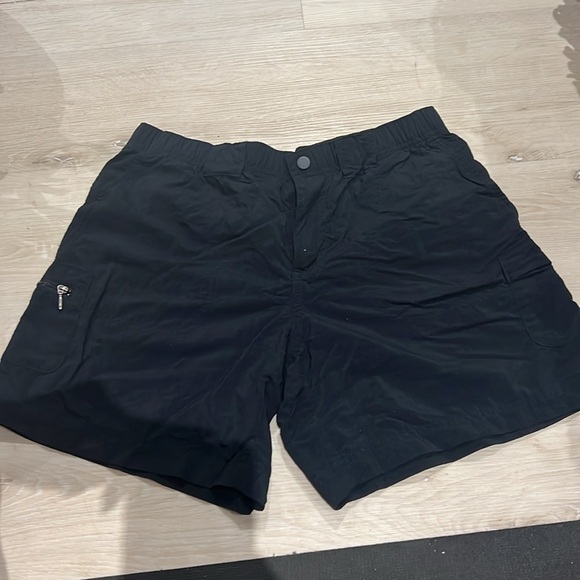 Columbia shorts - Picture 3 of 3
